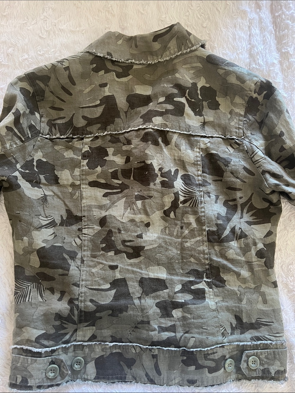 Tommy Bahama Two Palms Raw Edge Linen Jacket XS. Limited tropical camo print. - Picture 4 of 6